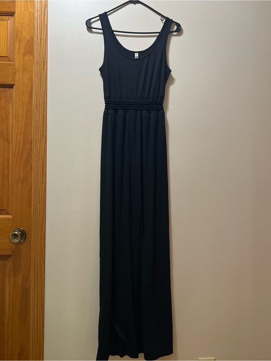 Mudd Dresses & Skirts - Mudd Classic Black Tank Top Maxi Dress